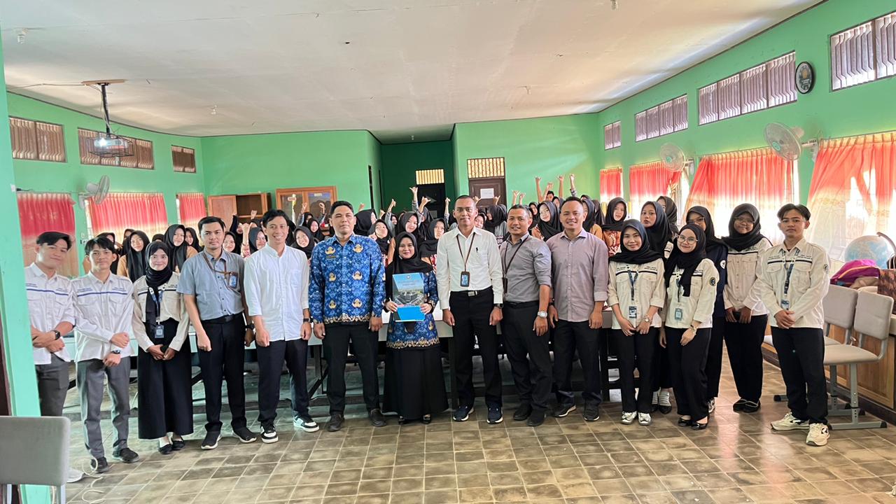 Akuntansi Perpajakan Politala Gaungkan Inklusi Pajak di SMK 1 Takisung